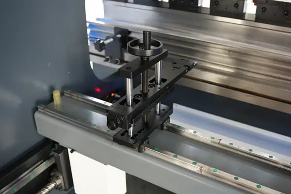 Electric Press Brake Machine