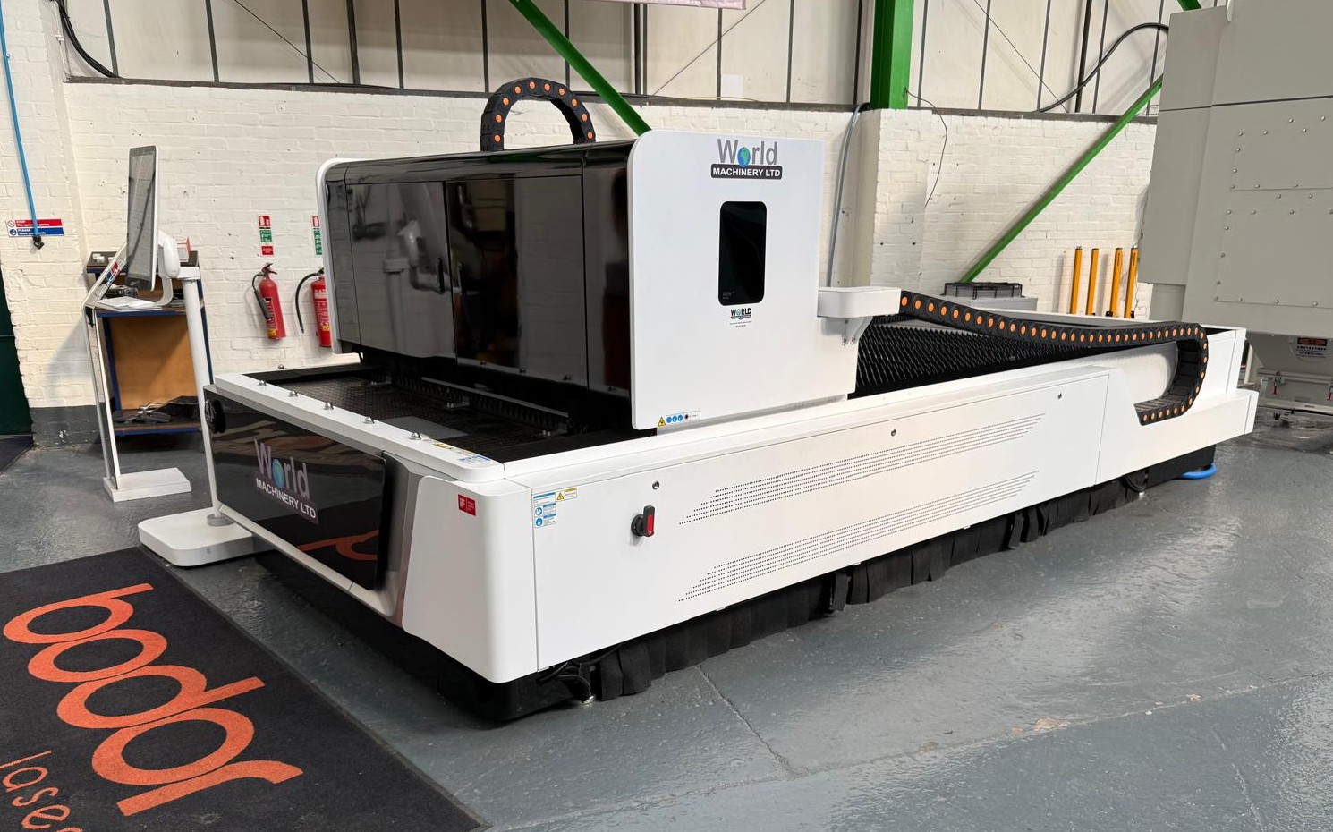 World Machinery showroom and machinery demonstration